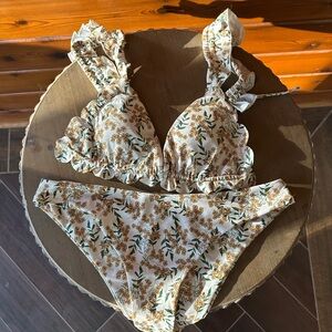 Floral Ruffle Bikini Set